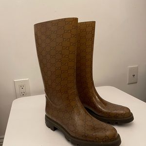 Gucci rain boots